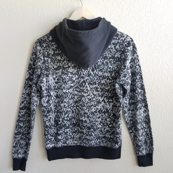 Nike | Tops | Nike Leopard Print Gray 